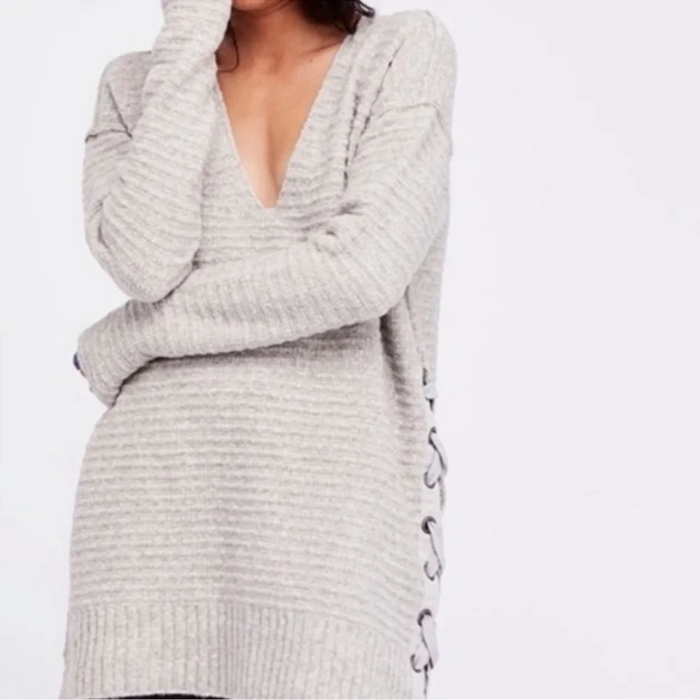 Free People Gray Sweater Tunic Mini Dress with Lace-Up Sides XS Fits up to M